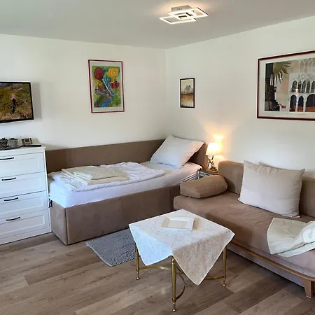Lipps Apartment
